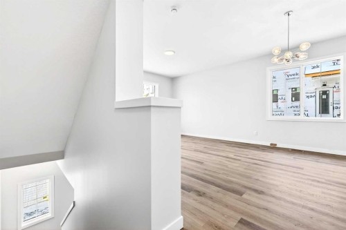 122-1750 Rangeview Drive Se, Calgary, AB - Indoor Photo Showing Other Room