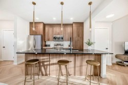 2405 Creeker Lane  Airdrie, AB T4B 5M1