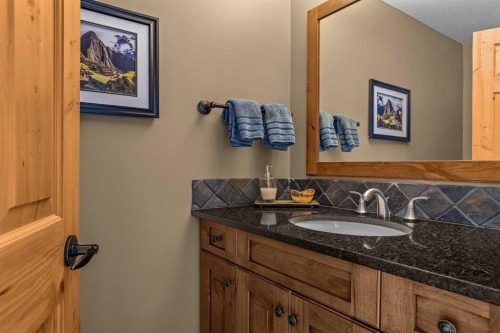116-210 Hubman Landing, Canmore, AB - Indoor Photo Showing Bathroom