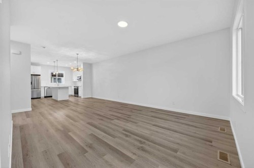 127-1750 Rangeview Drive Se, Calgary, AB - Indoor