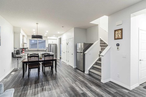 51 Corner Meadows Villas Ne, Calgary, AB - Indoor Photo Showing Other Room