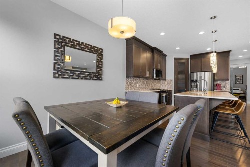 15 Sherwood Square Nw, Calgary, AB - Indoor Photo Showing Dining Room