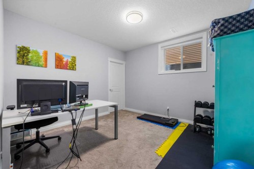 15 Sherwood Square Nw, Calgary, AB - Indoor Photo Showing Office