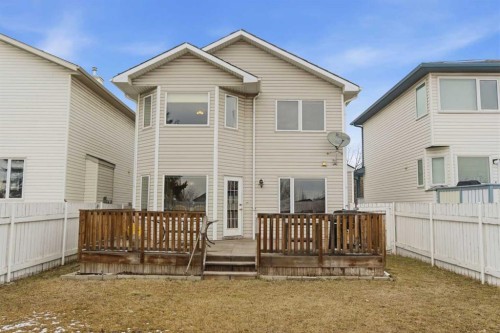 105 Douglas Ridge Circle Se, Calgary, AB - Outdoor