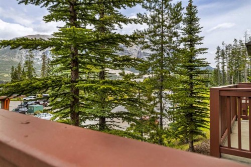 201-70 Dyrgas Gate, Canmore, AB - Outdoor