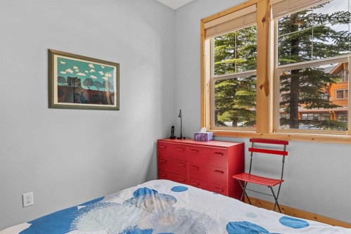 201-70 Dyrgas Gate, Canmore, AB - Indoor Photo Showing Bedroom