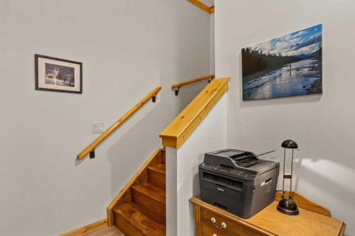 201-70 Dyrgas Gate, Canmore, AB - Indoor Photo Showing Other Room