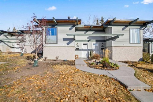 27-333 Braxton Place SW Calgary, AB T2W 2E7