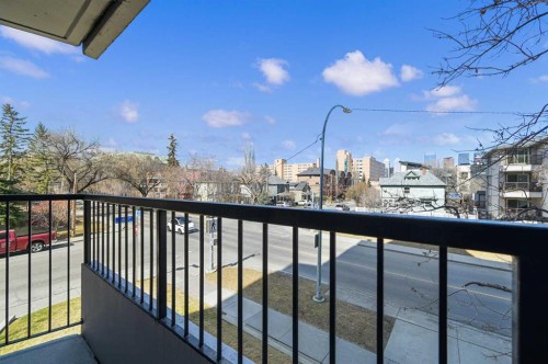 2A-133 25 Avenue Sw, Calgary, AB - Outdoor