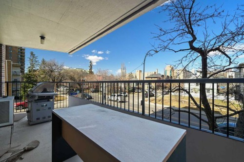 2A-133 25 Avenue Sw, Calgary, AB - Outdoor With Exterior