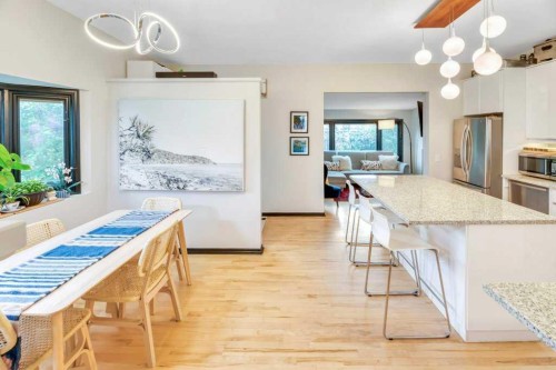 1940 Broadview Road Nw, Calgary, AB - Indoor Photo Showing Other Room