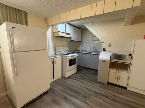 171 Huntchester Crescent Ne, Calgary, AB 