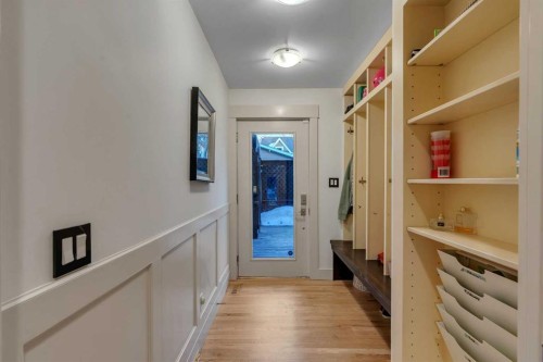 3016 7 Street Sw, Calgary, AB - Indoor Photo Showing Other Room