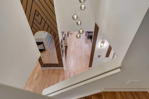 3016 7 Street Sw, Calgary, AB - Indoor Photo Showing Other Room