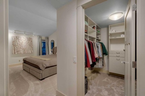 3016 7 Street Sw, Calgary, AB - Indoor