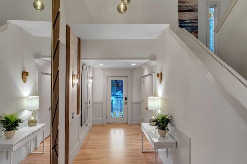 3016 7 Street Sw, Calgary, AB - Indoor Photo Showing Other Room