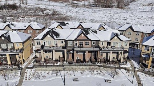 26 Cranbrook Villas Se, Calgary, AB - Outdoor