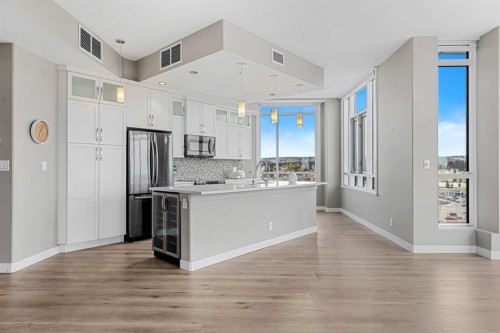 1205-32 Varsity Estates Circle Nw, Calgary, AB - Indoor Photo Showing Kitchen With Upgraded Kitchen