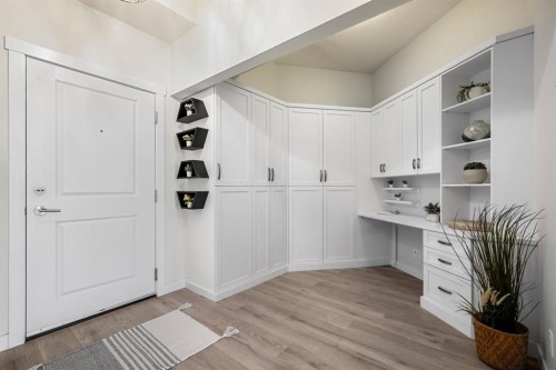 1205-32 Varsity Estates Circle Nw, Calgary, AB - Indoor Photo Showing Other Room