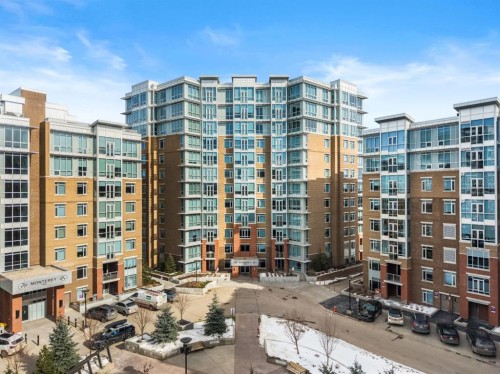 1205-32 Varsity Estates Circle Nw, Calgary, AB - Outdoor With Balcony With Facade