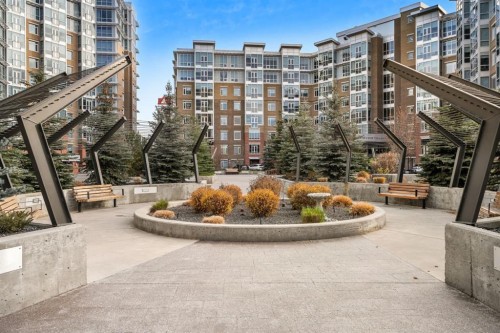 1205-32 Varsity Estates Circle Nw, Calgary, AB - Outdoor With Balcony