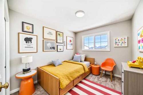 354 Ellen Park, Crossfield, AB - Indoor Photo Showing Bedroom