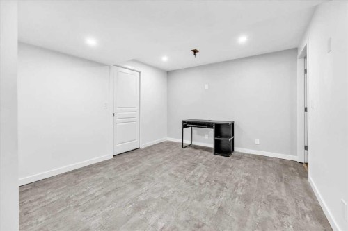 133 Tucker Circle, Okotoks, AB - Indoor