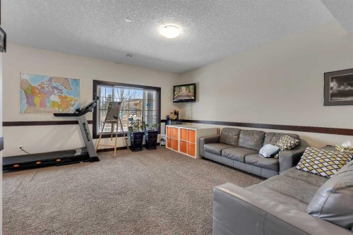 70 Chaparral Valley Square Se, Calgary, AB - Indoor