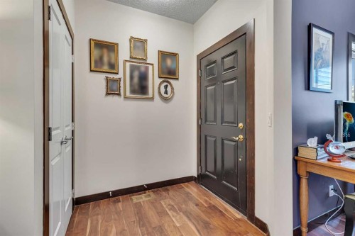70 Chaparral Valley Square Se, Calgary, AB - Indoor Photo Showing Other Room