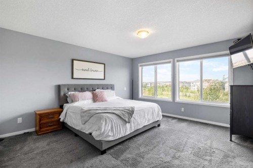 223 Howse Drive Ne, Calgary, AB - Indoor Photo Showing Bedroom