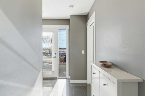 33-111 Rainbow Falls Gate, Chestermere, AB - Indoor