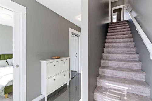 33-111 Rainbow Falls Gate, Chestermere, AB - Indoor Photo Showing Other Room