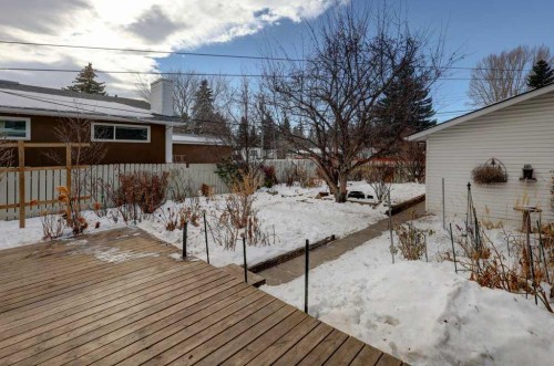 3835 Varsity Drive Nw, Calgary, AB - Outdoor With Deck Patio Veranda