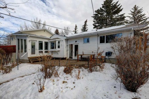 3835 Varsity Drive Nw, Calgary, AB - Outdoor With Deck Patio Veranda