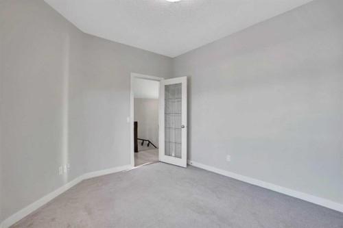 27-925 Imperial Drive, Diamond Valley, AB - Indoor Photo Showing Other Room