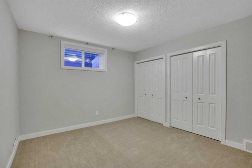 27-925 Imperial Drive, Diamond Valley, AB - Indoor Photo Showing Other Room