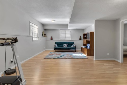 23 Evansbrooke Manor Nw, Calgary, AB - Indoor