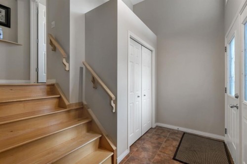 23 Evansbrooke Manor Nw, Calgary, AB - Indoor Photo Showing Other Room