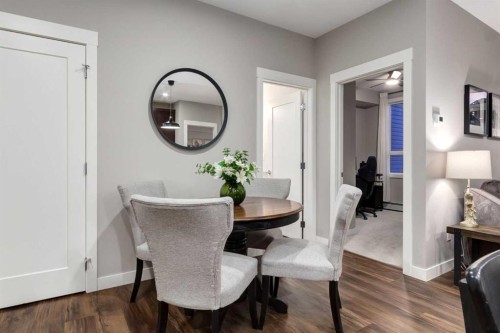 312-10 Walgrove Walk Se, Calgary, AB - Indoor Photo Showing Dining Room