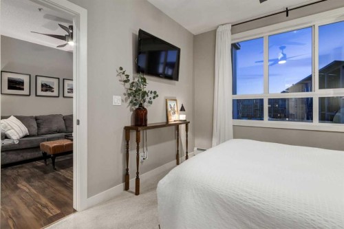 312-10 Walgrove Walk Se, Calgary, AB - Indoor Photo Showing Bedroom
