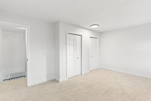 111 Macewan Glen Close Nw, Calgary, AB - Indoor Photo Showing Other Room