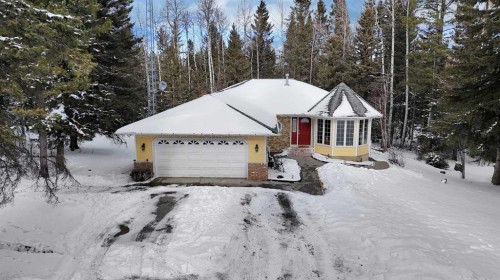 5130 Township Road 320  Rural Mountain View County, AB T0M 1X0