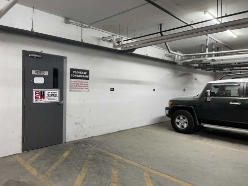 403-138 Sage Valley Common Nw, Calgary, AB - Indoor Photo Showing Garage