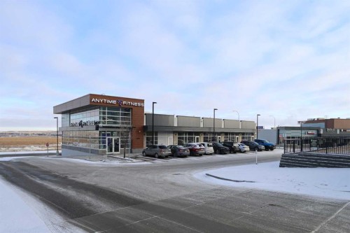 403-138 Sage Valley Common Nw, Calgary, AB - Outdoor