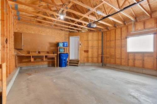 6228 Cypress Close, Olds, AB - Indoor