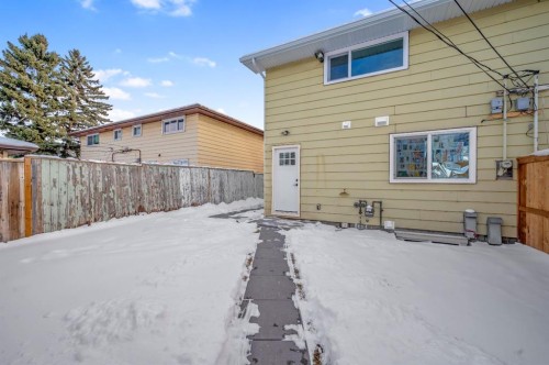 3229 Doverville Crescent Se, Calgary, AB - Outdoor With Exterior