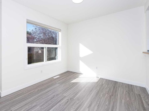 100 Catalina Circle Ne, Calgary, AB - Indoor Photo Showing Other Room
