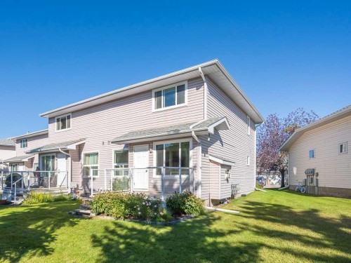 100 Catalina Circle Ne, Calgary, AB - Outdoor With Deck Patio Veranda