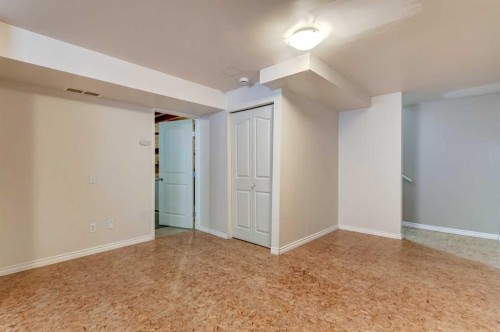 104 Somerside Common Sw, Calgary, AB 