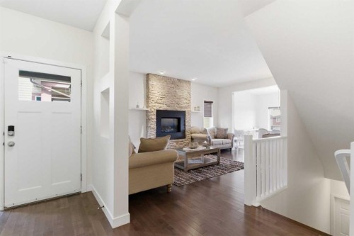 21 Evansview Manor Nw, Calgary, AB - Indoor With Fireplace